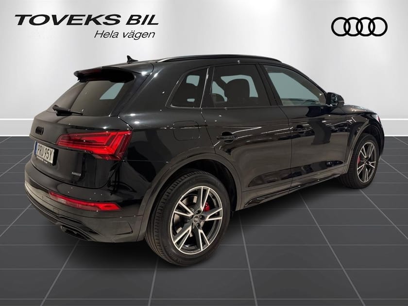 Bild 3 av Audi Q5 40 TDI quattro QUATTRO, 2.0 / S-line/ Svart Optik