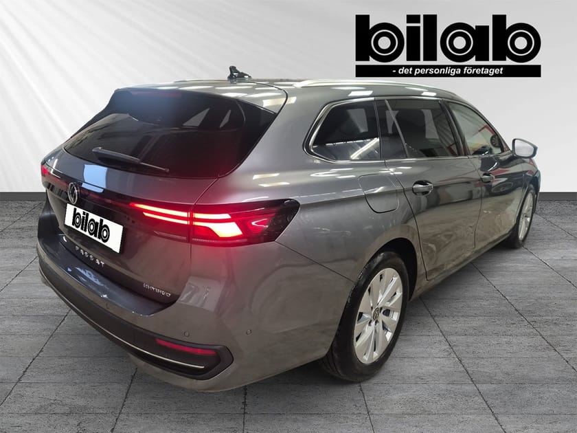 Bild 4 av Volkswagen Passat Variant eHybrid 1.5 TSI AUTO