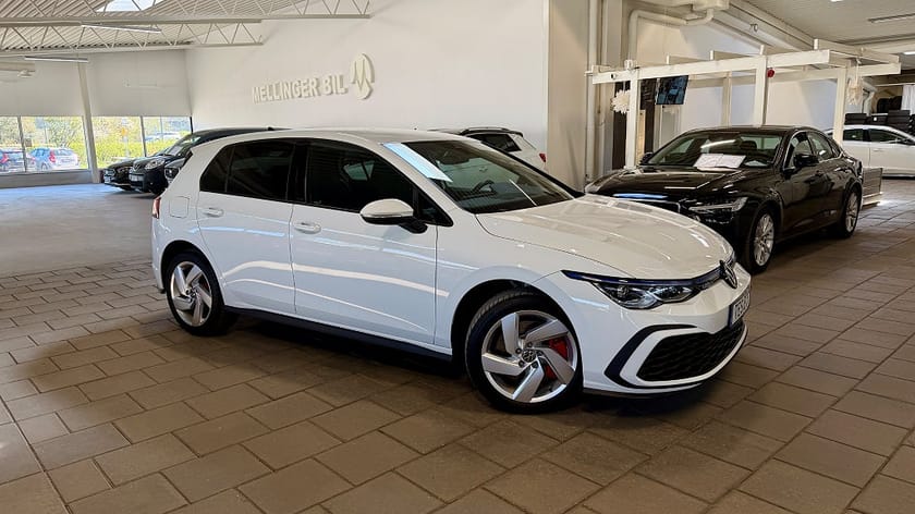 Bild 2 av Volkswagen Golf GTE 245 hk Plugin Hybrid Navi|Travel|Assist