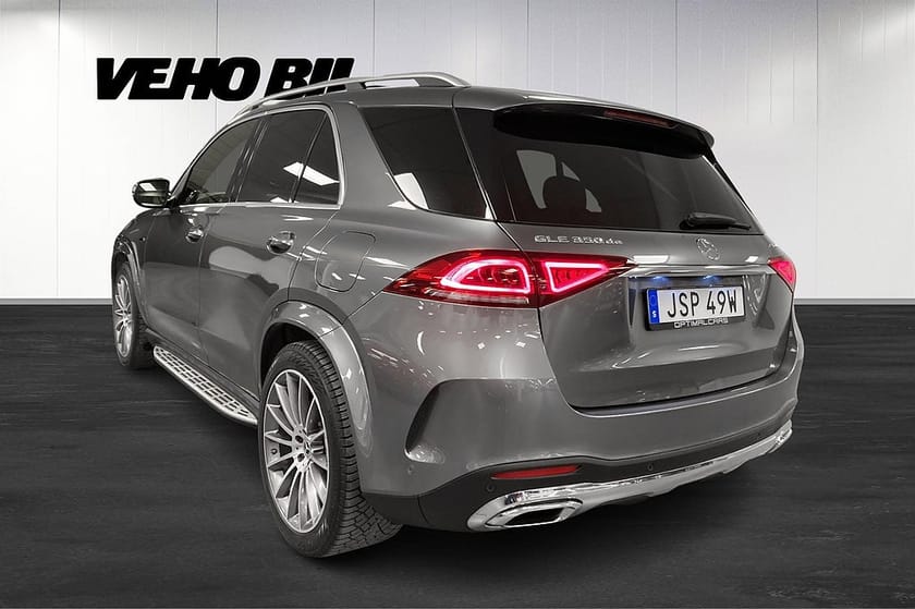 Bild 4 av Mercedes-Benz GLE 350 de 4MATIC AMG Pano Läder Burmester 360 kamera