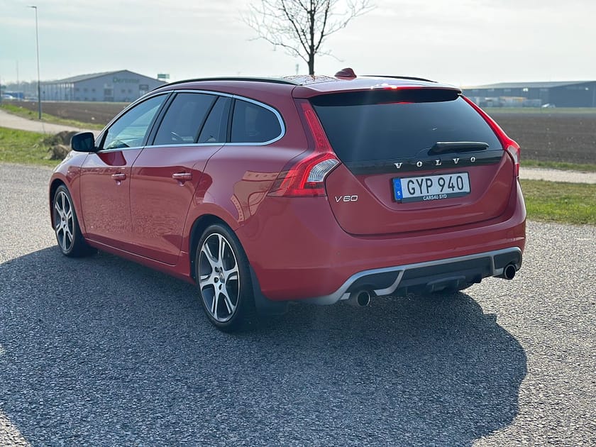 Bild 5 av Volvo V60 D2 R-Design Euro 5
