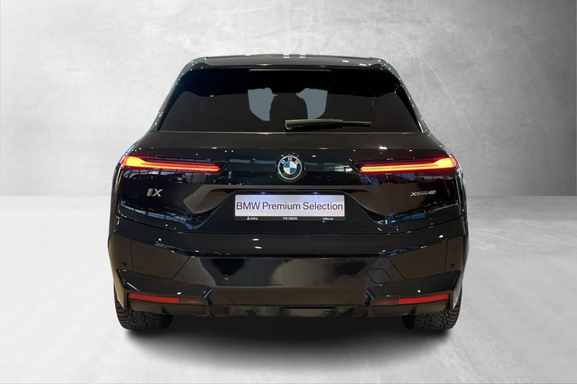 Bilde 3 av BMW iX xDrive40 FullyCharged,Sportspk,Pano,Harman/Kardon,Lazer