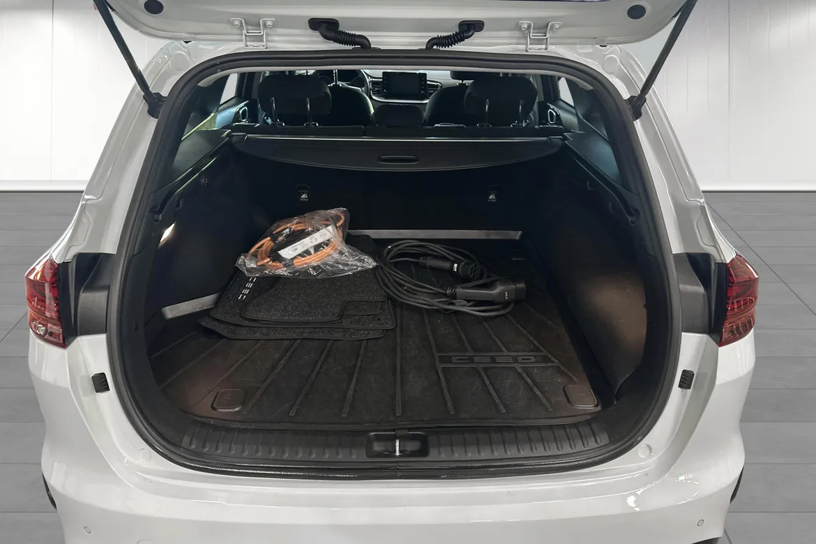 picture of a car