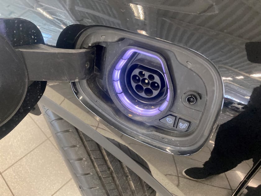 Bild 4 av Ford Kuga Plug-In Hybrid TITANIUM PHEV 225HK PL: 3995:-/MÅN Vinterpaket