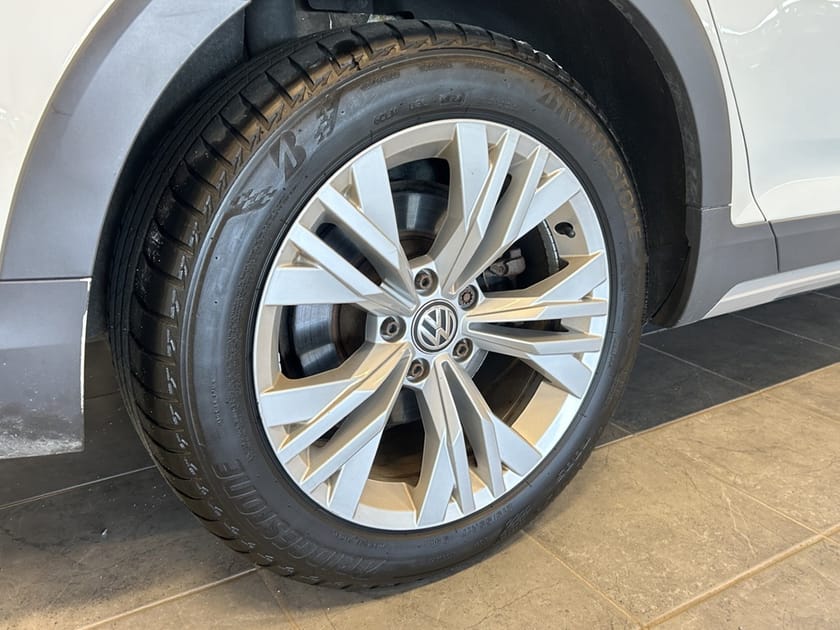 Bild 3 av Volkswagen Passat Alltrack 2.0 190hk tdi 4m  Aut/Drag