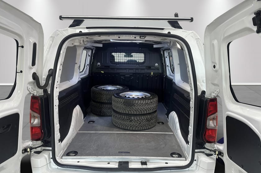 Bilde 5 av Peugeot Partner L2 Lang Utgave, Webasto, Lav Km