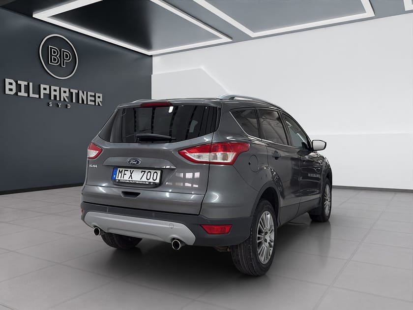 Bild 4 av Ford Kuga 2.0 TDCi AWD Powershift Titanium/S+V Hjul/Ny Servad