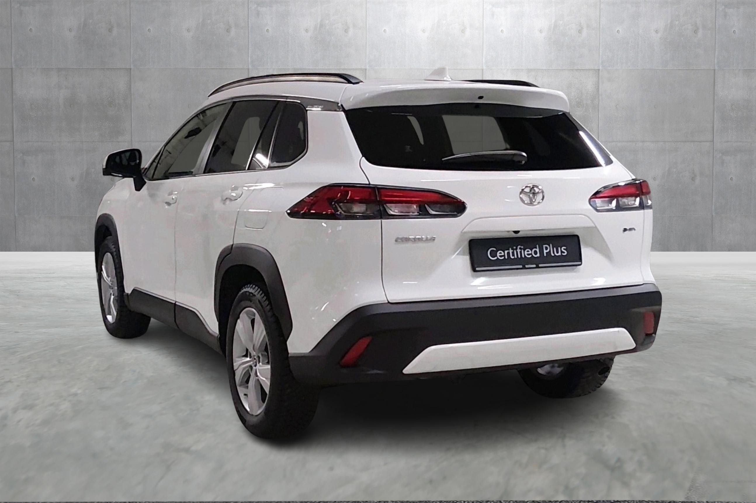 Thumnail bilde 2 av Toyota Corolla Cross Hybrid AWD-i