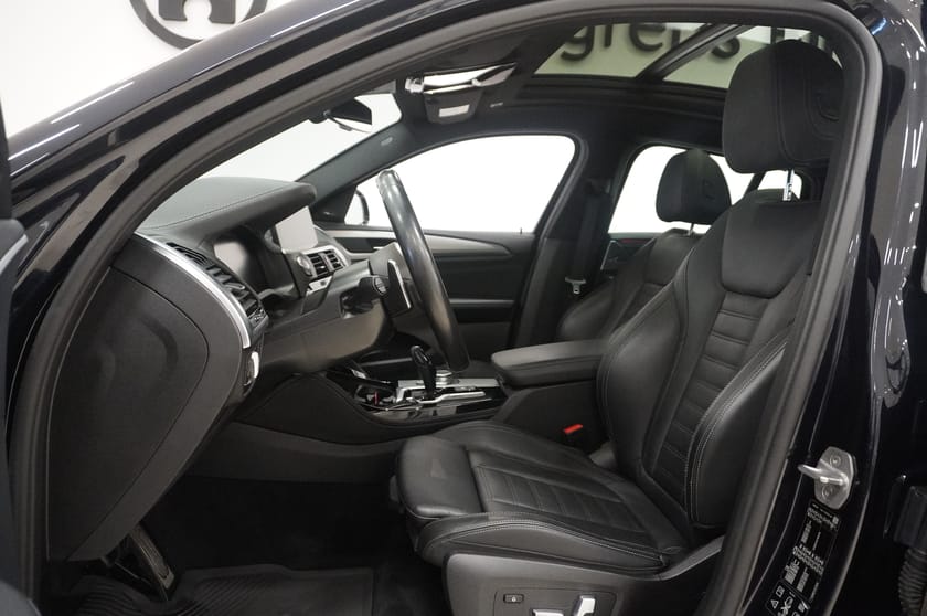 Bild 2 av BMW X4 xDrive30d xDrive 30d M-Sport Innovation Edition