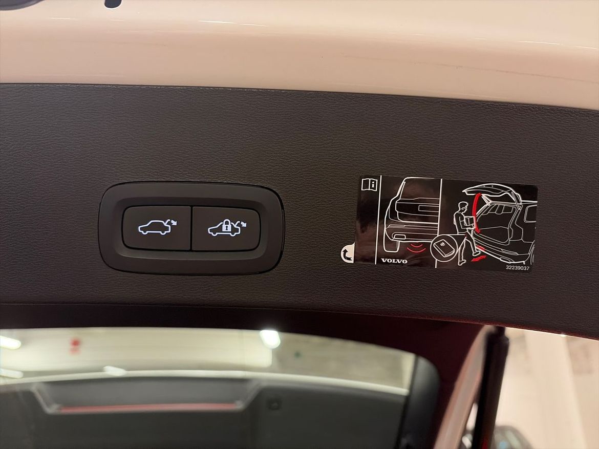 Volvo XC40 2022 - miniatyr 12