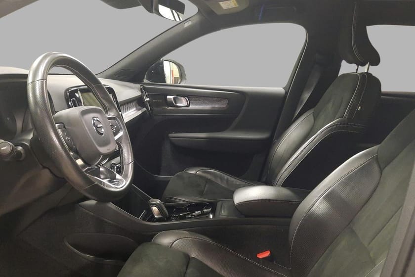 Bilde 5 av Volvo XC40 P8 AWD Recharge 4WD I Hengerfeste I Tonede ruter