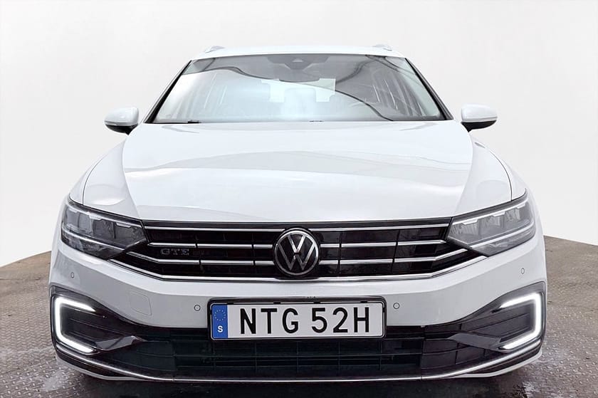 Bild 3 av Volkswagen Passat Sportscombi GTE SC Drag Läder/Alcantara Navi Kamera Värmare 218hk