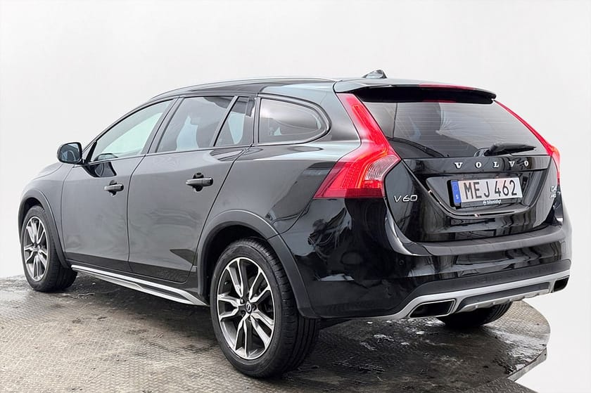 Bild 5 av Volvo V60 Cross Country D4 AWD Momentum Värmare LED-ramp 190hk