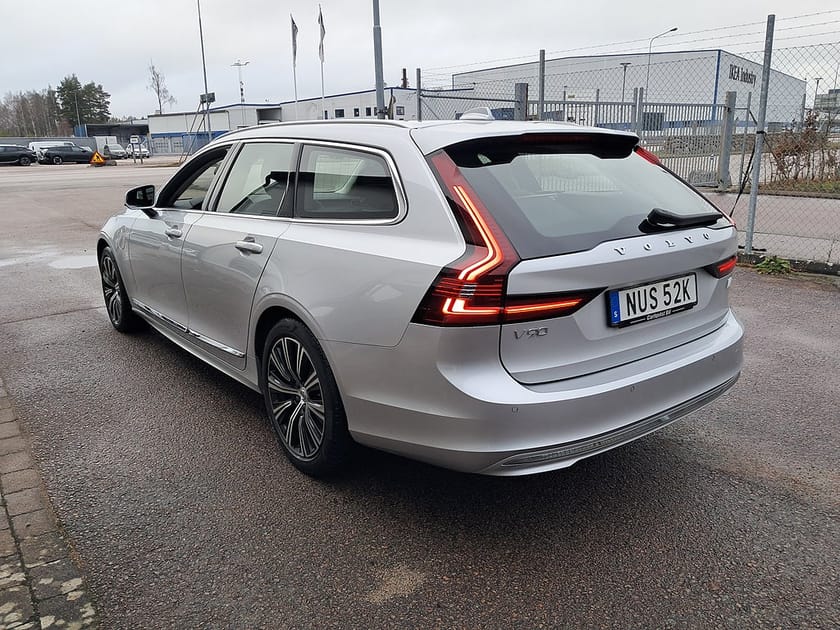Bild 4 av Volvo V90 T6 Recharge Inscription Expr. plug in 340HK 4x4