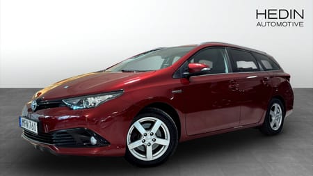 Toyota Auris Touring Sports Hybrid 136hk Touch & Go Edition Värmare GPS B-kamera