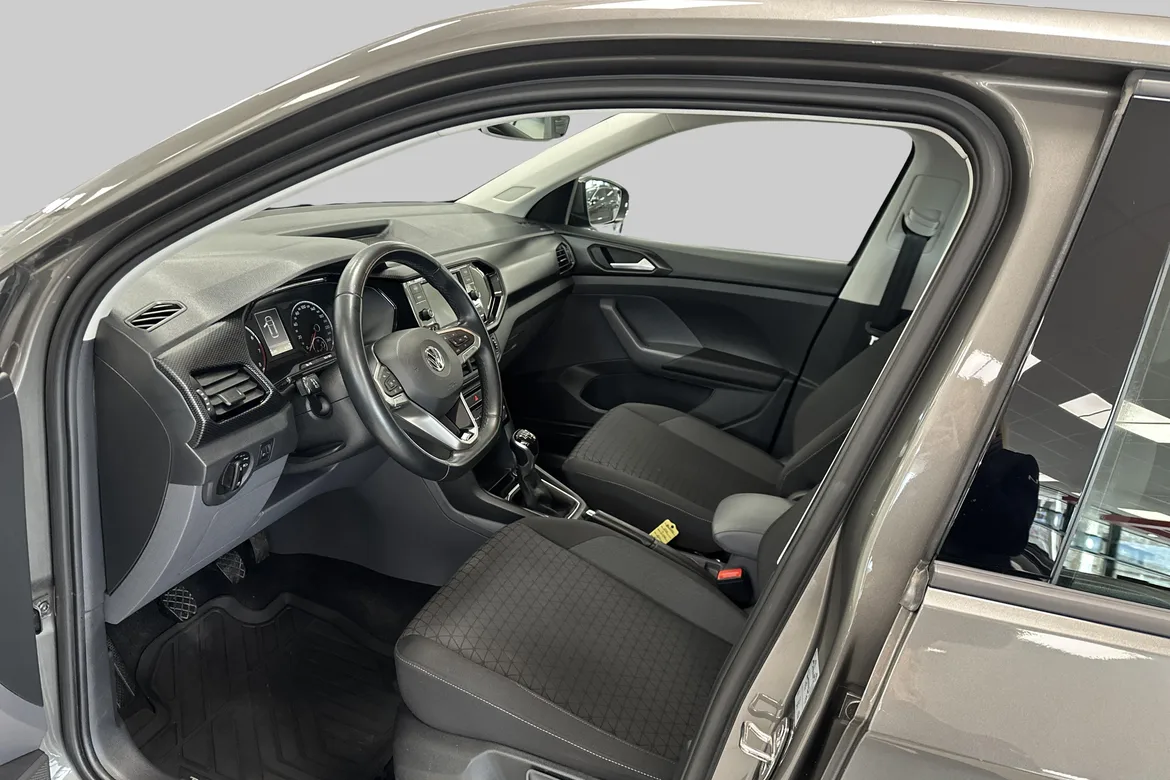 picture of a car