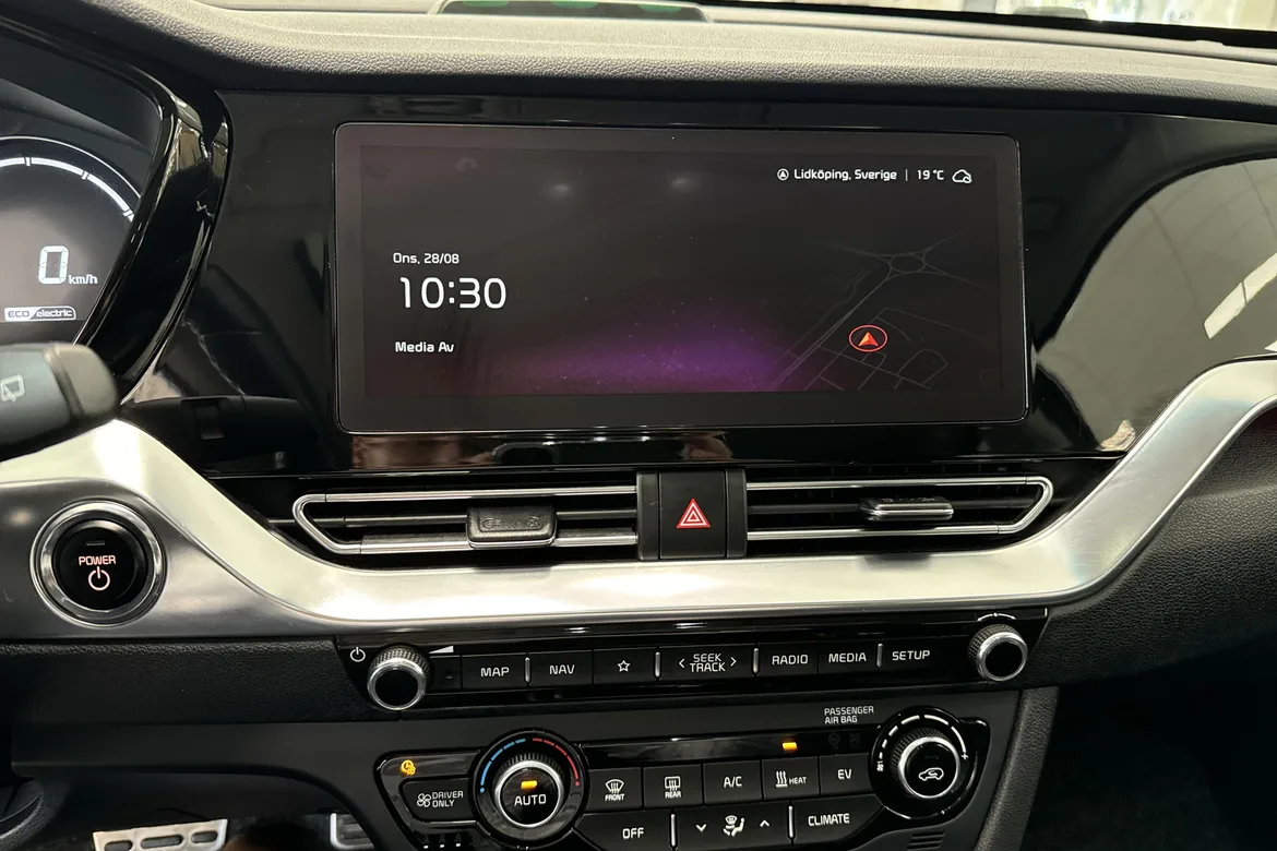picture of a car