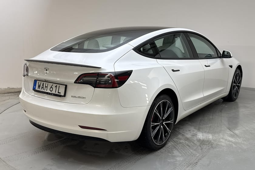 Bild 3 av Tesla Model 3 Performance 