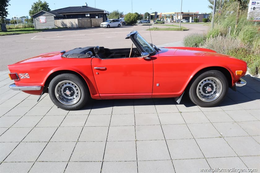 Bild 2 av Triumph TR6 2.5 Skinnklädsel