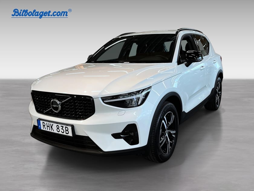 Bild 1 av Volvo XC40 B4 FWD Bensin Plus Dark