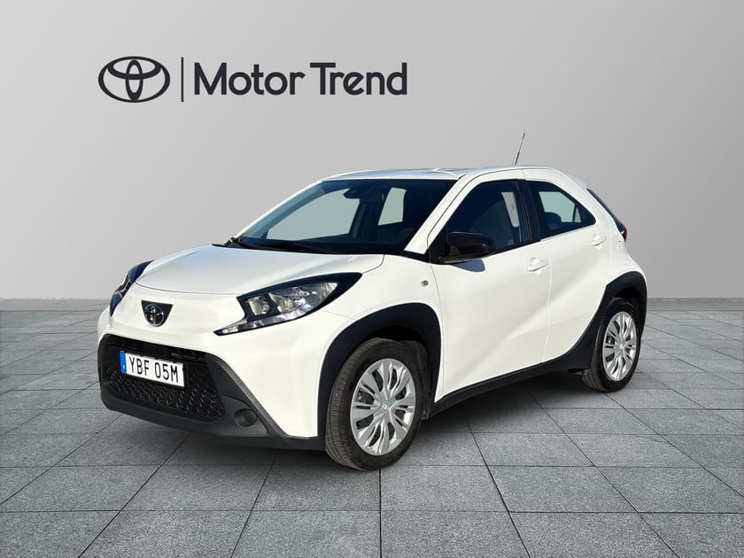 Bild 1 av Toyota Aygo X Play 1.0 VVT-i 72hk,6.100mil