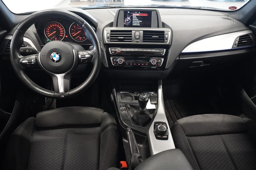 Bild 2 av BMW 118i M-Sport HiFi PDC LED 136hk