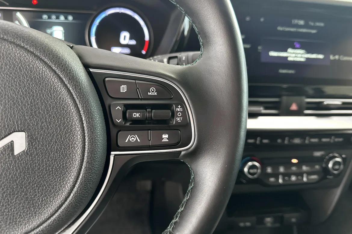 picture of a car