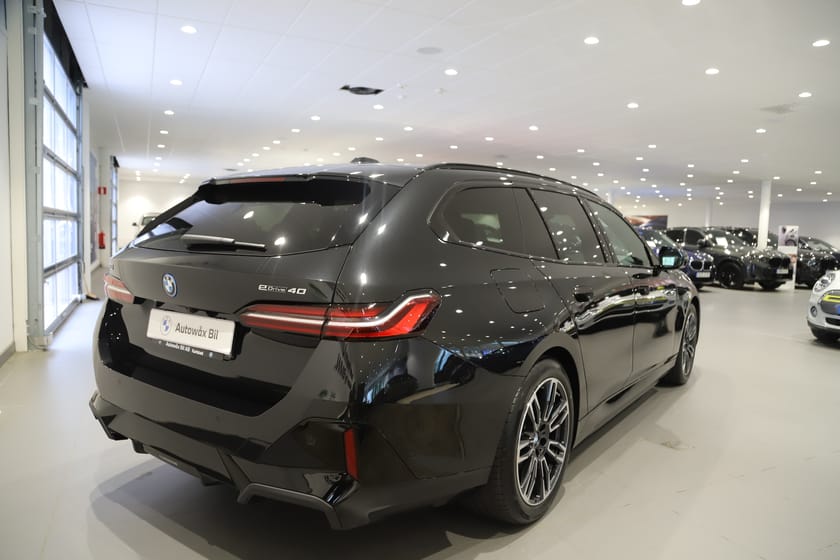 Bild 5 av BMW i5 eDrive40 Touring M Sport Active / Adaptiv Farthållare