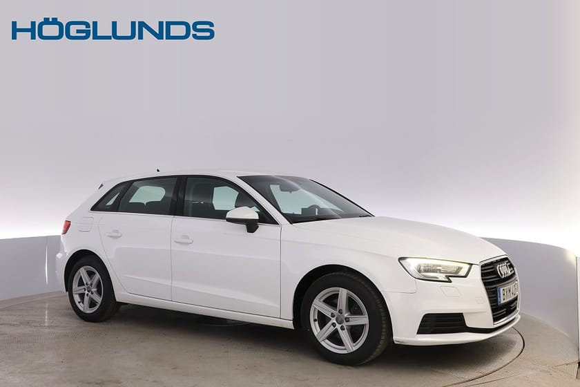 Bild 2 av Audi A3 Sportback 35 TFSI Proline P-sensorer LED V-hjul MOMS