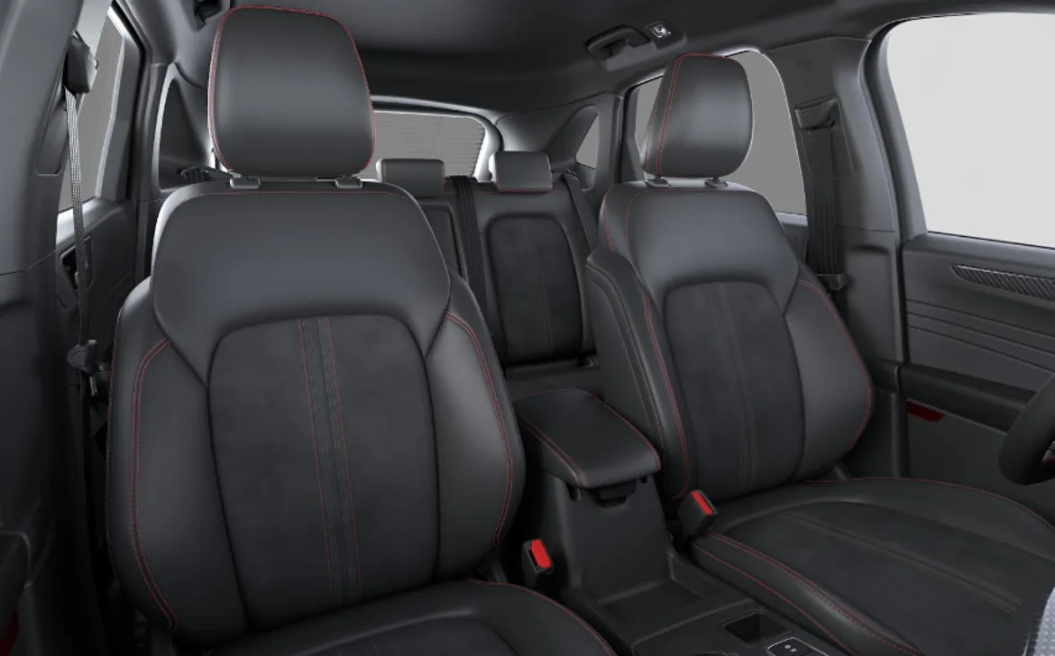 Ford Kuga Hybrid AWD