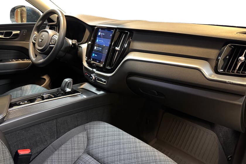 Bild 2 av Volvo XC60 Recharge T6 Core Edition