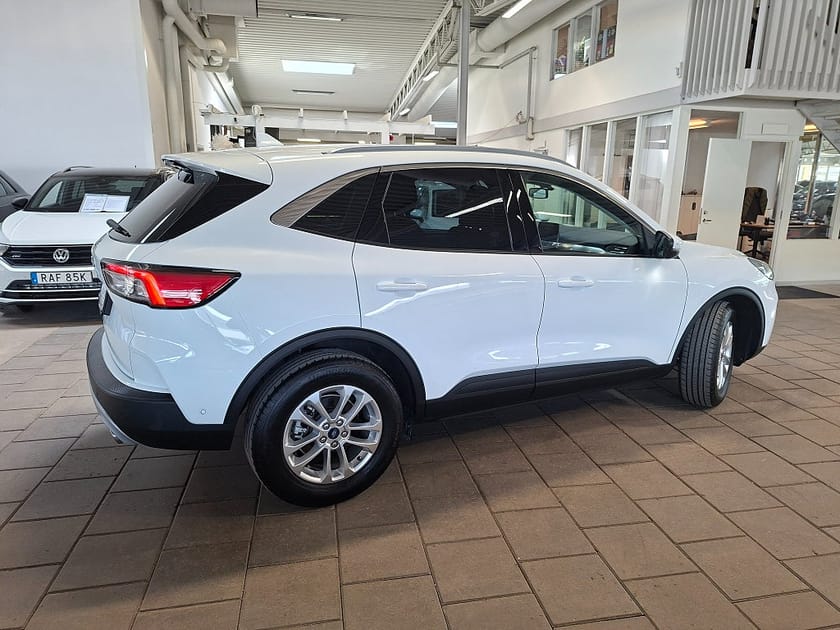 Bild 3 av Ford Kuga Hybrid E85 Automat (590 mil)