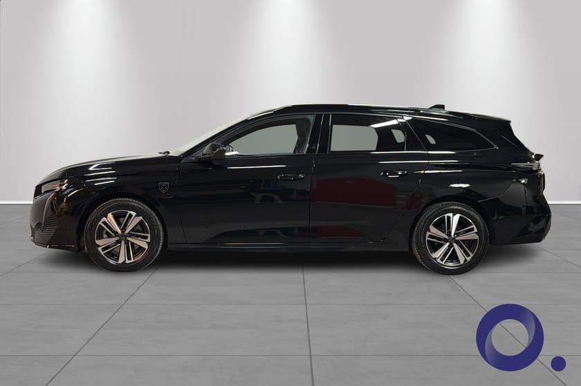 Bilde 2 av Peugeot 308 SW GT 1.2 PureTech | ADAPTIV CRUISE, SOLTAK, KAMERA, NAVI
