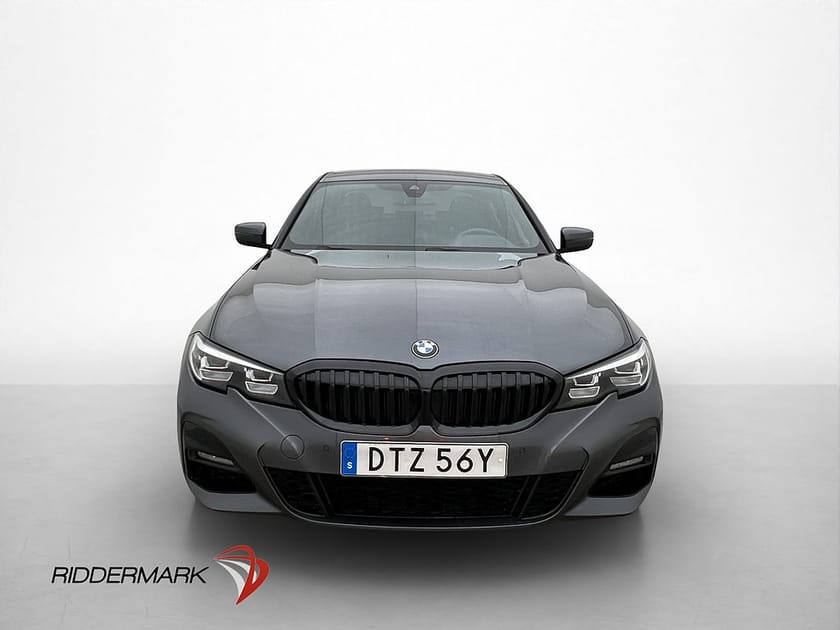 Bild 2 av BMW 330e xDrive Sedan M Sport Live Cockpit Shadow Läder 3-Zons