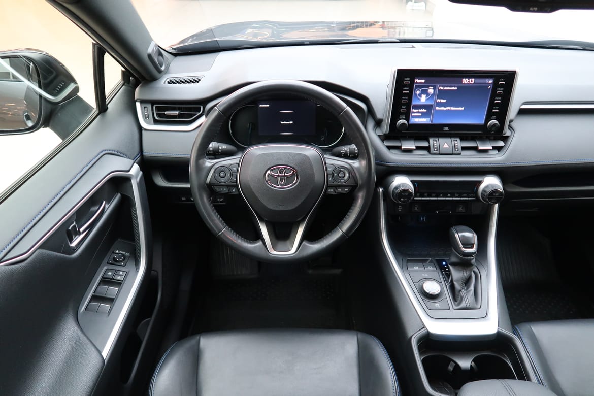 Toyota RAV4 2019 - miniatyr 4