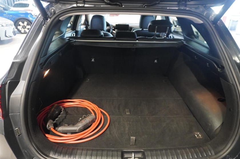 Bild 5 av Kia Ceed Sportswagon Plug-in Hybrid Gps, Multiratt, Backkamera, El Uppvärmd Ratt, Löstagbar Dragkrok