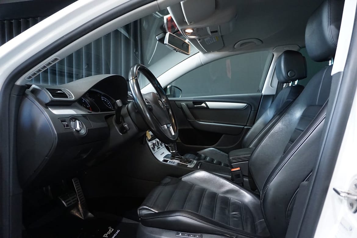 Volkswagen Passat 2014 - miniatyr 14