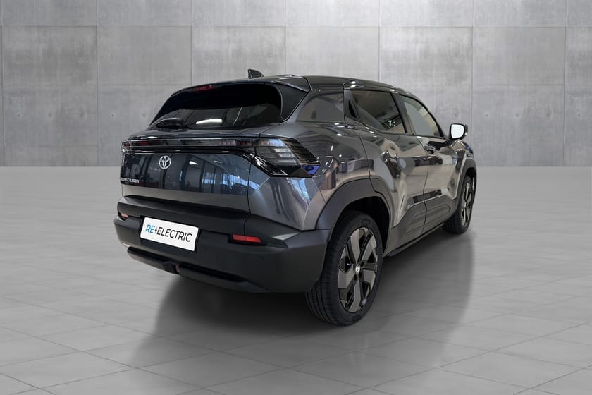 Bilde 5 av Toyota Urban Cruiser SUV 61 kWh 2WD Automatgir Executive
