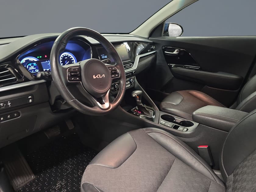 Bild 4 av Kia Niro P-HEV DCT, 141hk//Elstol//Navigation//