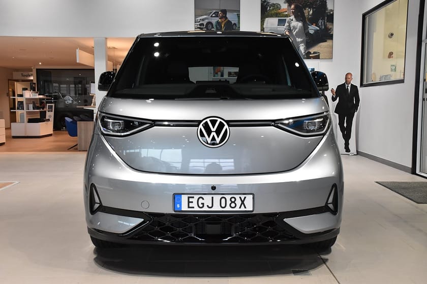 Bild 2 av Volkswagen ID. Buzz GTX LWB 6-sit 340hk DEMO / PANO / KROK