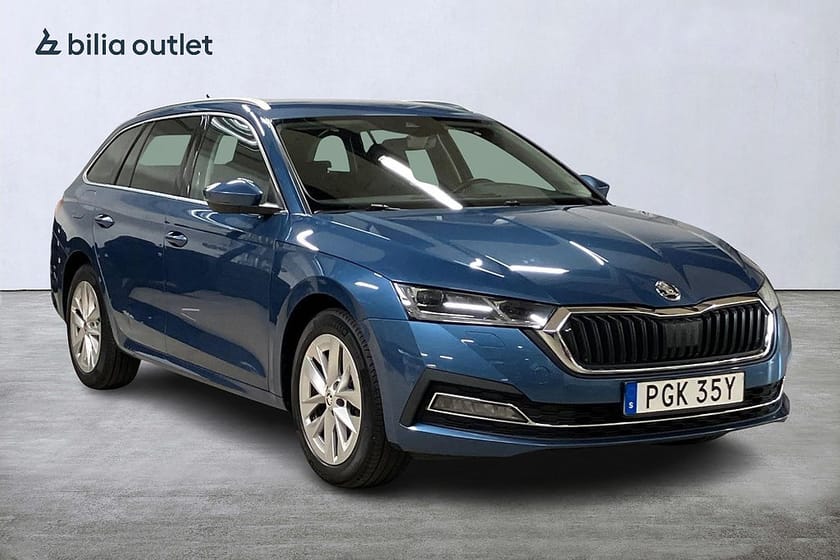 Bild 4 av Škoda Octavia Kombi Skoda 1.0 TSI e-TEC Style 110hk Cockpit Navi Backkamera