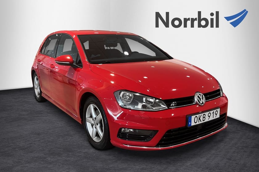 Bild 1 av Volkswagen Golf TDI 150 4M R-Line Värmare/Drag/kamera