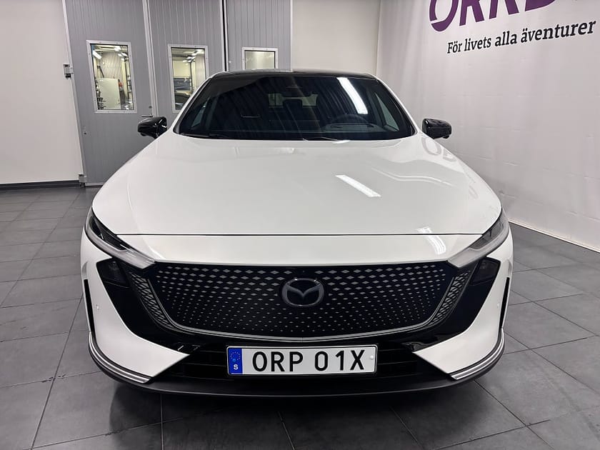 Bild 2 av Mazda 6e Long Range 80kWh Takumi Nav Panorama Kampanj 0% Ränta