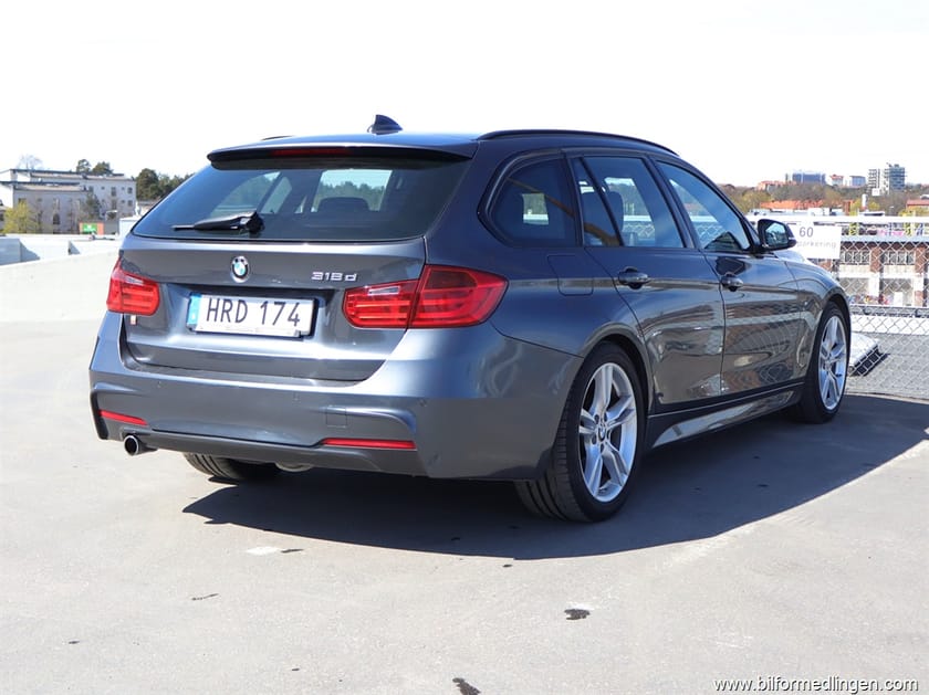 Bild 4 av BMW 318d Touring 318 RWD 143hk