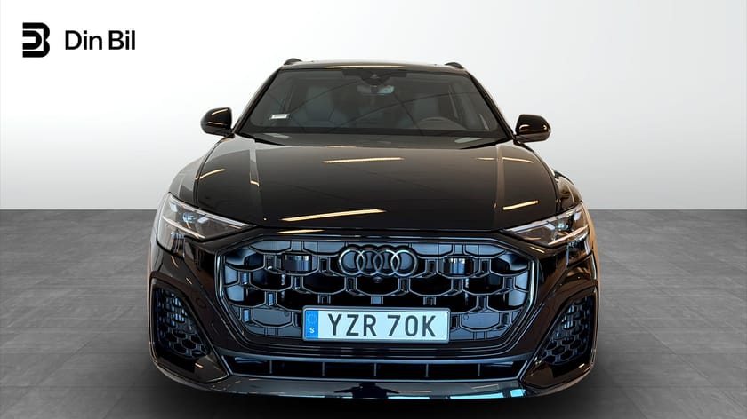 Bild 4 av Audi Q8 60 TFSI e quattro 490hk