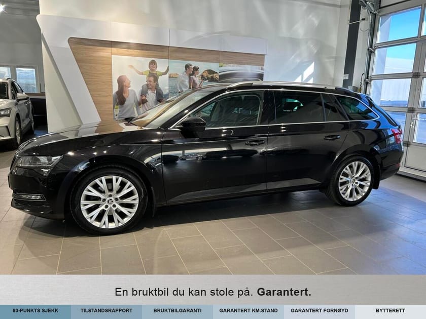 Bilde 2 av Škoda Superb Stasjonsvogn Sup3fl stv styl d200 4x4dsg7 Led Matrix/Krok/Navi/webas