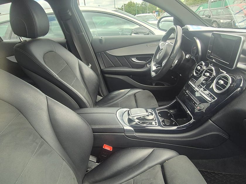 Bild 5 av Mercedes-Benz GLC 250 d Coupé 4MATIC COUPE AMG 204HK 4x4 Burmester