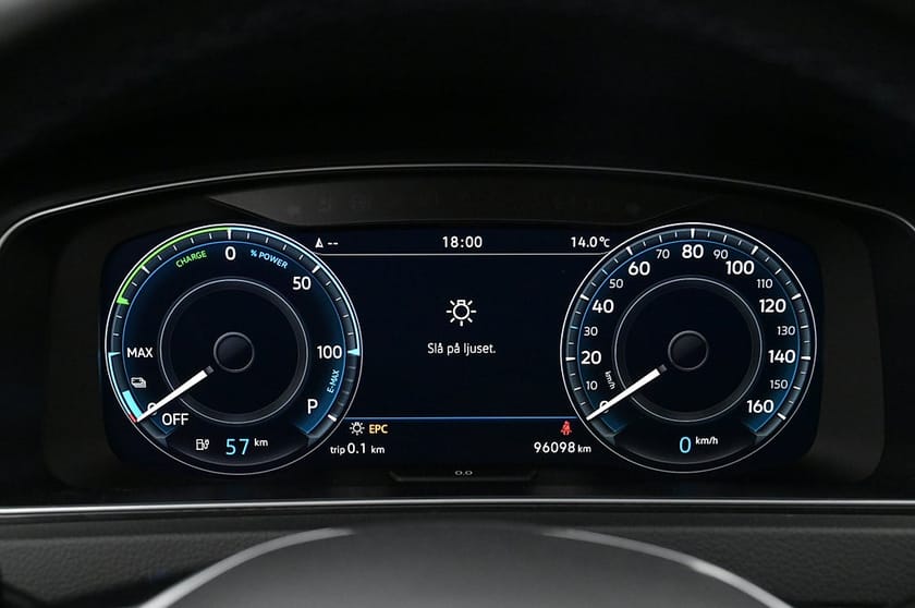 Bild 5 av Volkswagen e-Golf 35.8 kWh PlusPkt Cockpit Värmepump Kamera