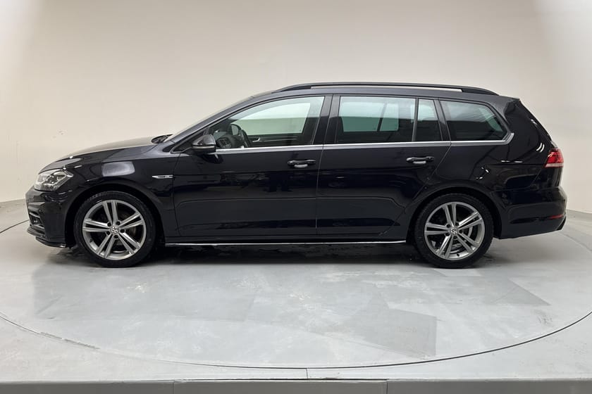 Bild 2 av Volkswagen Golf Sportscombi VII 1.4 TSI (150hk) GT, R-Line