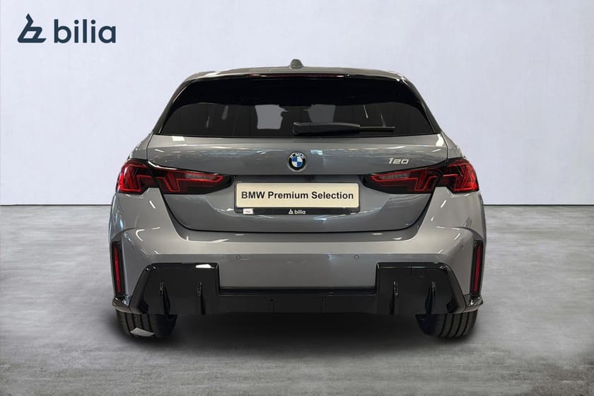 Bild 5 av BMW 120 M-sport | H&K | Panorama | Backkamera | 19"